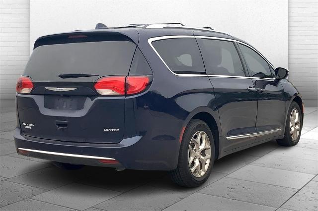 2018 Chrysler Pacifica Vehicle Photo in Kansas City, MO 64114