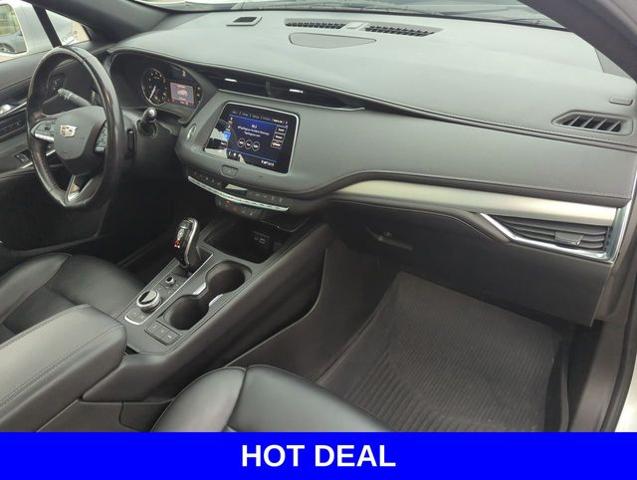 2020 Cadillac XT4 Vehicle Photo in Merrillville, IN 46410