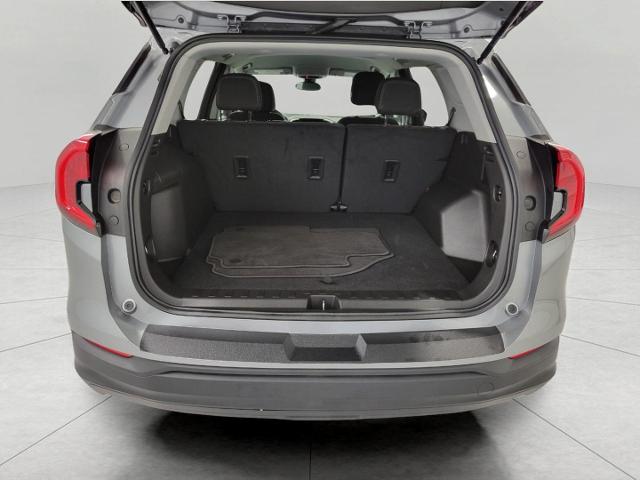 2024 GMC Terrain Vehicle Photo in NEENAH, WI 54956-2243