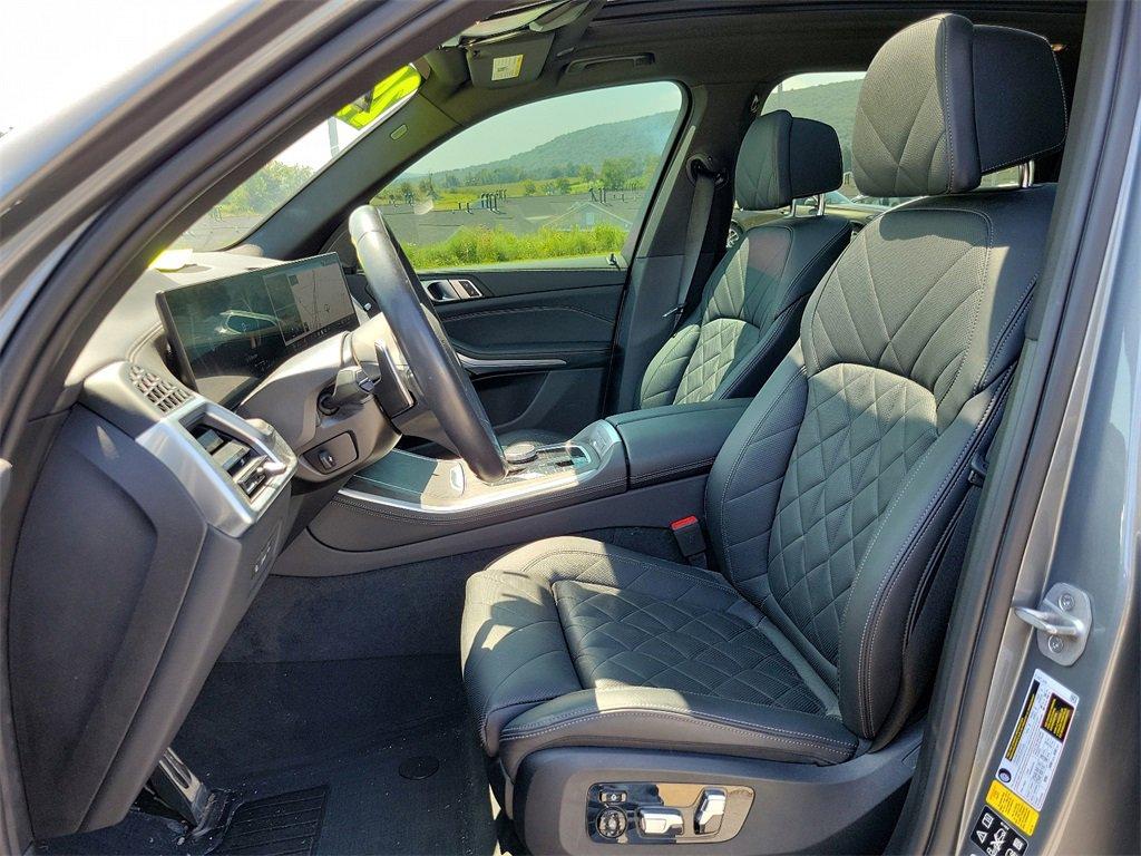2024 BMW X5 xDrive40i Vehicle Photo in Muncy, PA 17756