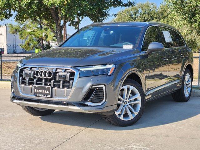 2025 Audi Q7 Vehicle Photo in HOUSTON, TX 77090