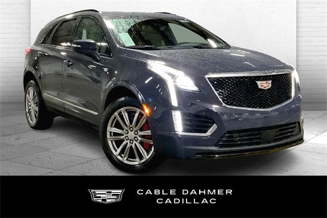 2025 Cadillac XT5 Vehicle Photo in KANSAS CITY, MO 64114-4545