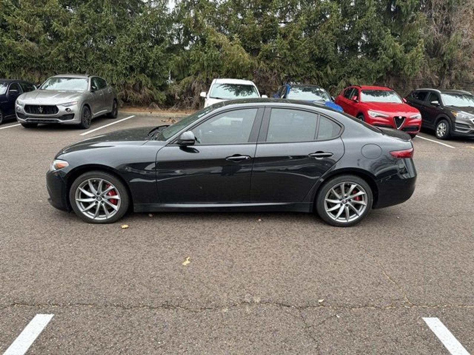 2022 Alfa Romeo Giulia Vehicle Photo in Willow Grove, PA 19090