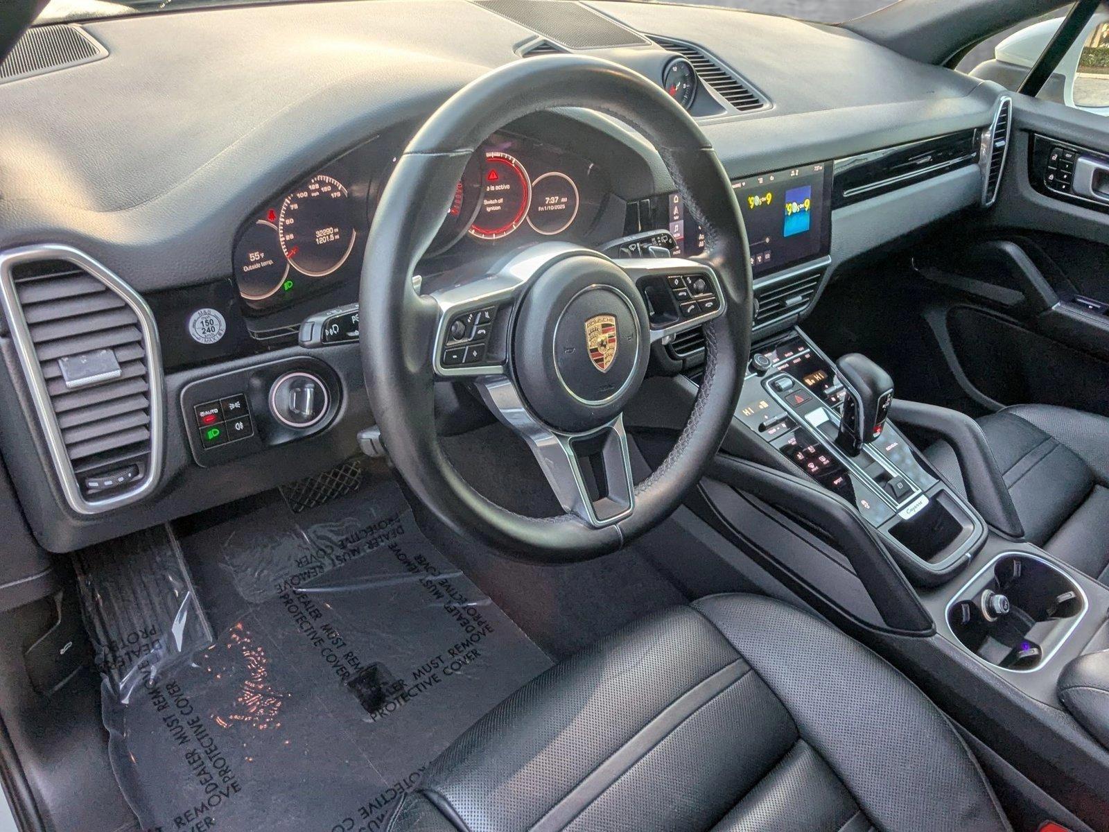 2020 Porsche Cayenne Vehicle Photo in Miami, FL 33169