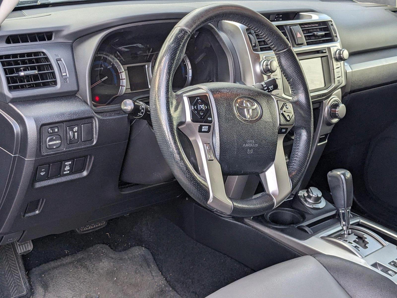 2018 Toyota 4Runner Vehicle Photo in Tampa, FL 33614