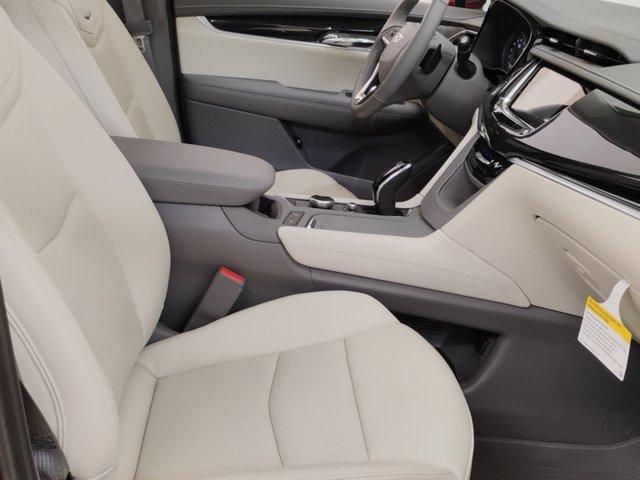 2024 Cadillac XT6 Vehicle Photo in PINEVILLE, NC 28134-8495
