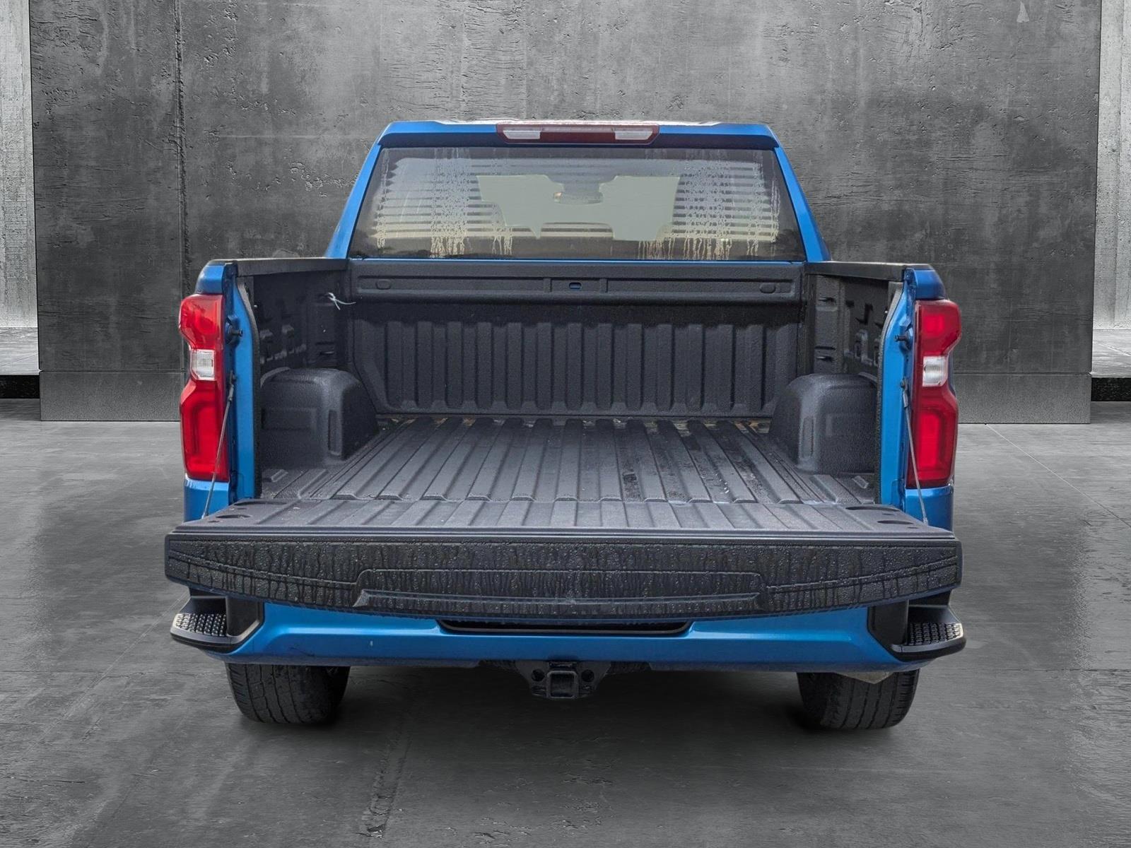 2023 Chevrolet Silverado 1500 Vehicle Photo in PEMBROKE PINES, FL 33024-6534