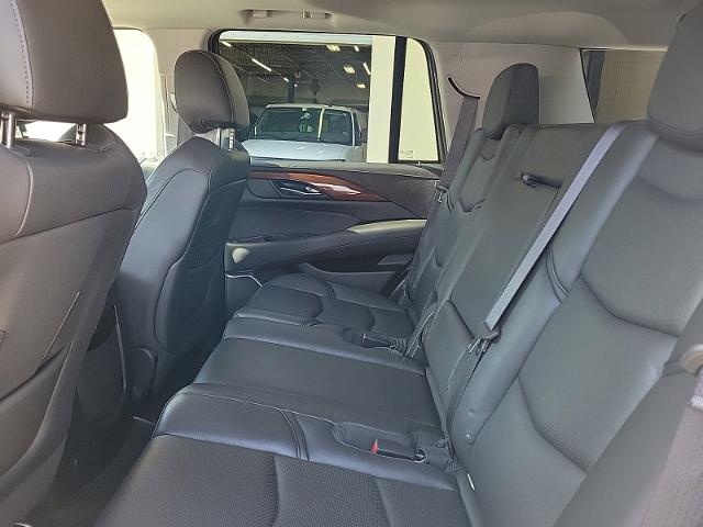 2017 Cadillac Escalade Vehicle Photo in POMPANO BEACH, FL 33064-7091