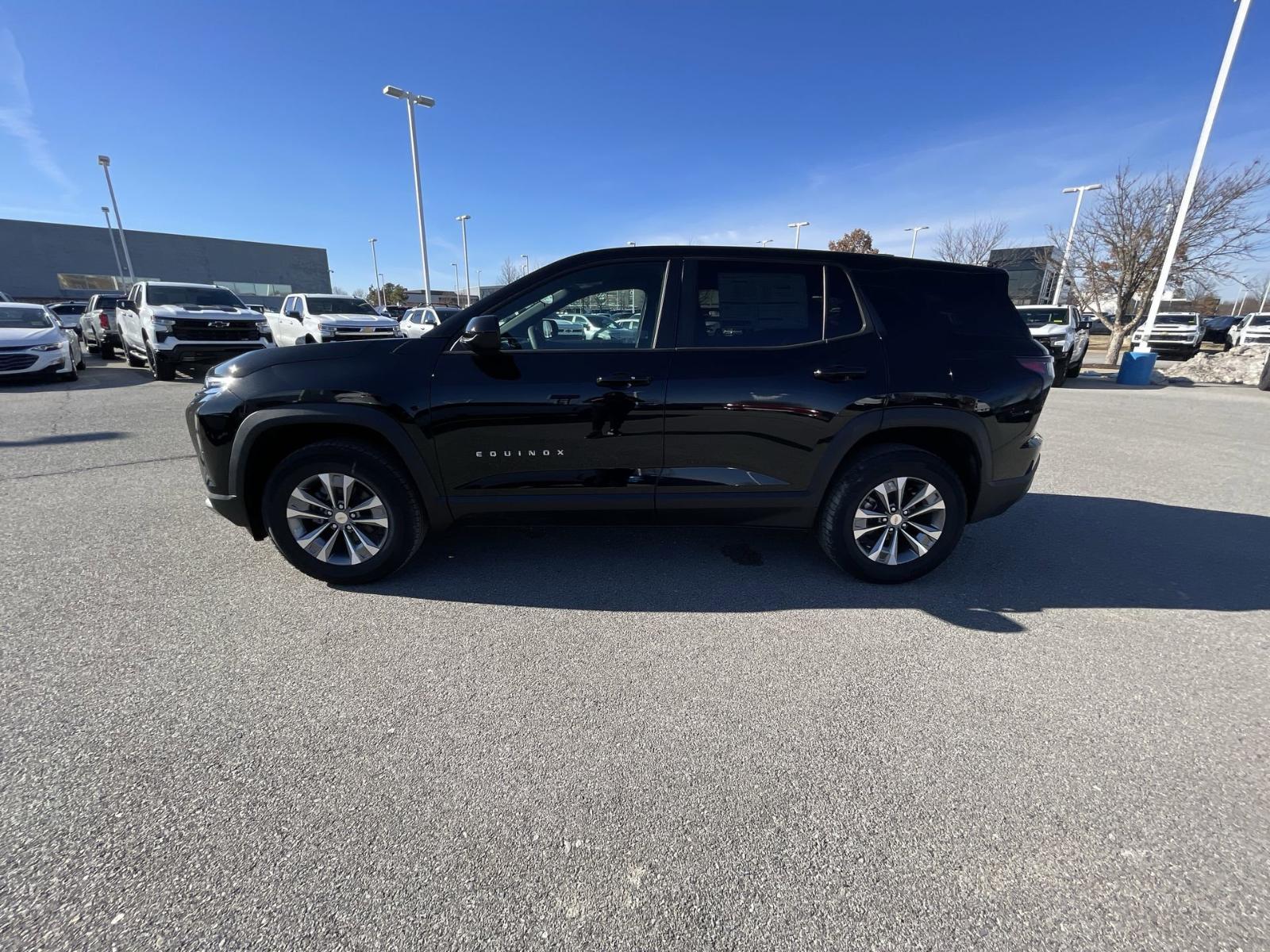 2025 Chevrolet Equinox Vehicle Photo in BENTONVILLE, AR 72712-4322