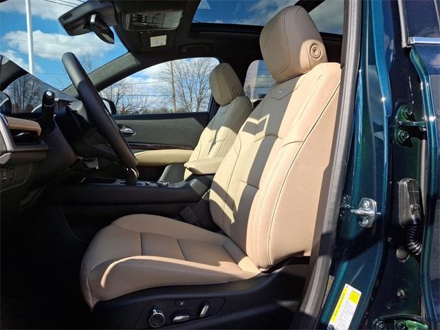 2025 Cadillac XT4 Vehicle Photo in ALLENTOWN, PA 18103-7399