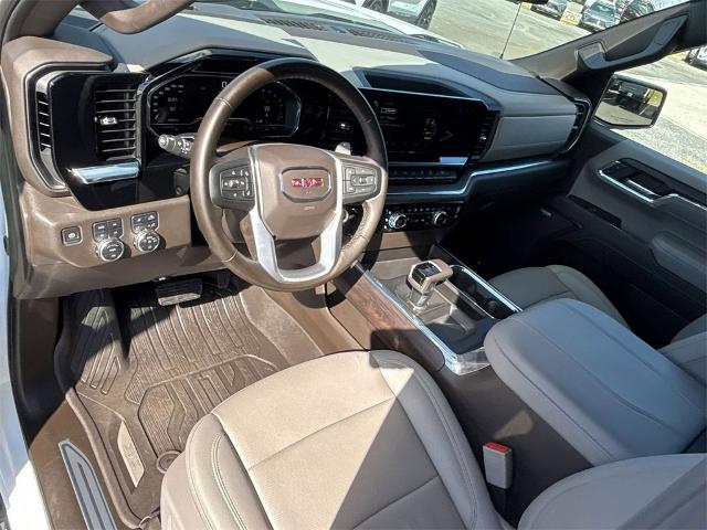 2024 GMC Sierra 1500 Vehicle Photo in ALBERTVILLE, AL 35950-0246