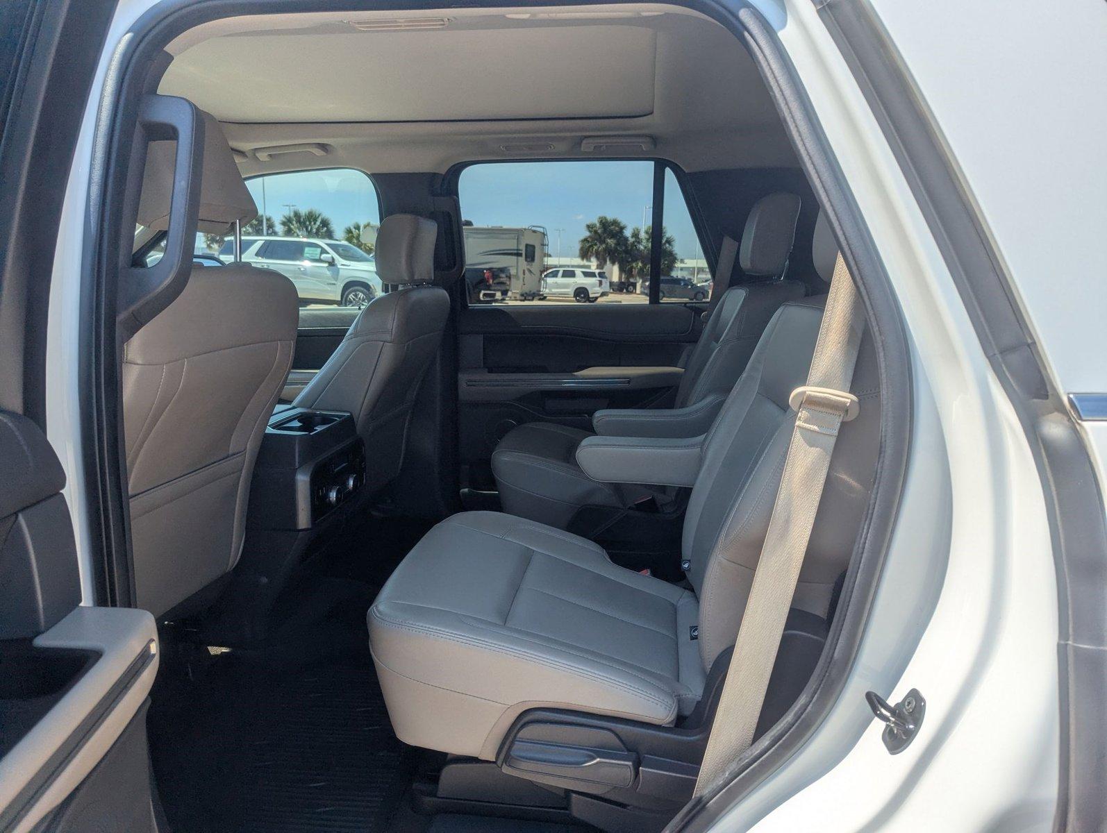 2020 Ford Expedition Vehicle Photo in CORPUS CHRISTI, TX 78412-4902