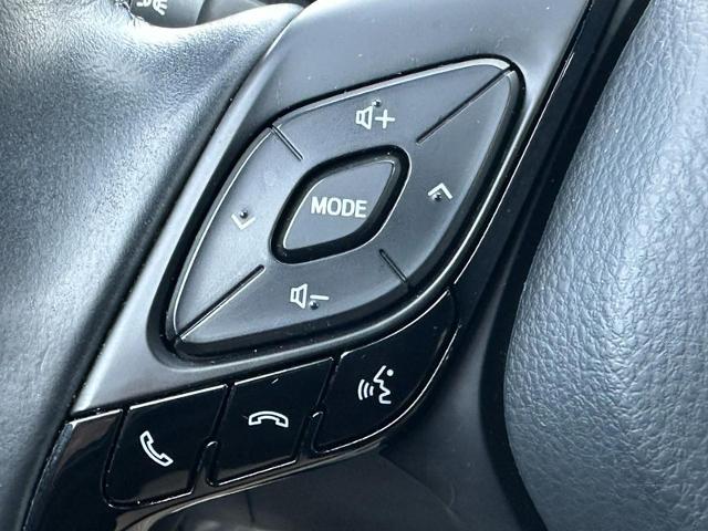 2018 Toyota C-HR Vehicle Photo in COLUMBIA, MO 65203-3903