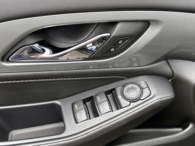 2022 Chevrolet Traverse Vehicle Photo in Roslyn, NY 11576