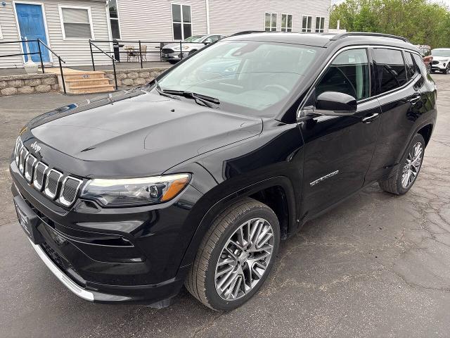 Used 2022 Jeep Compass Limited with VIN 3C4NJDCB8NT145465 for sale in Kansas City
