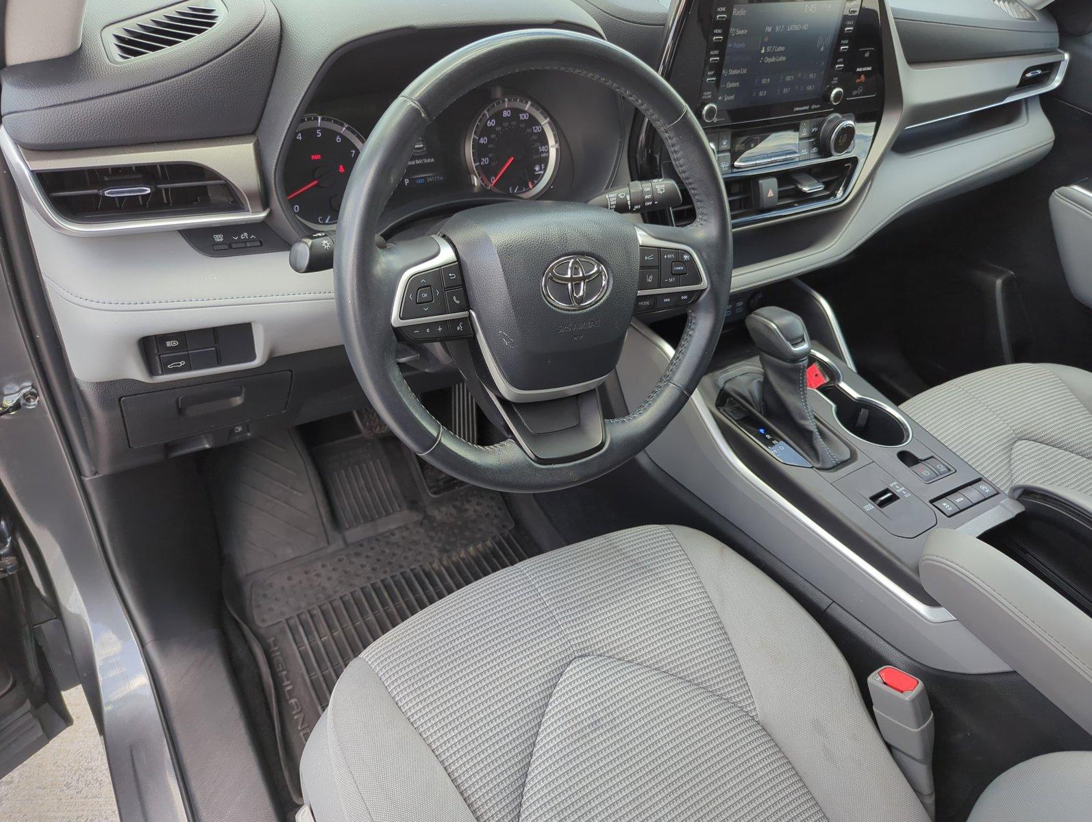 2022 Toyota Highlander Vehicle Photo in Ft. Myers, FL 33907