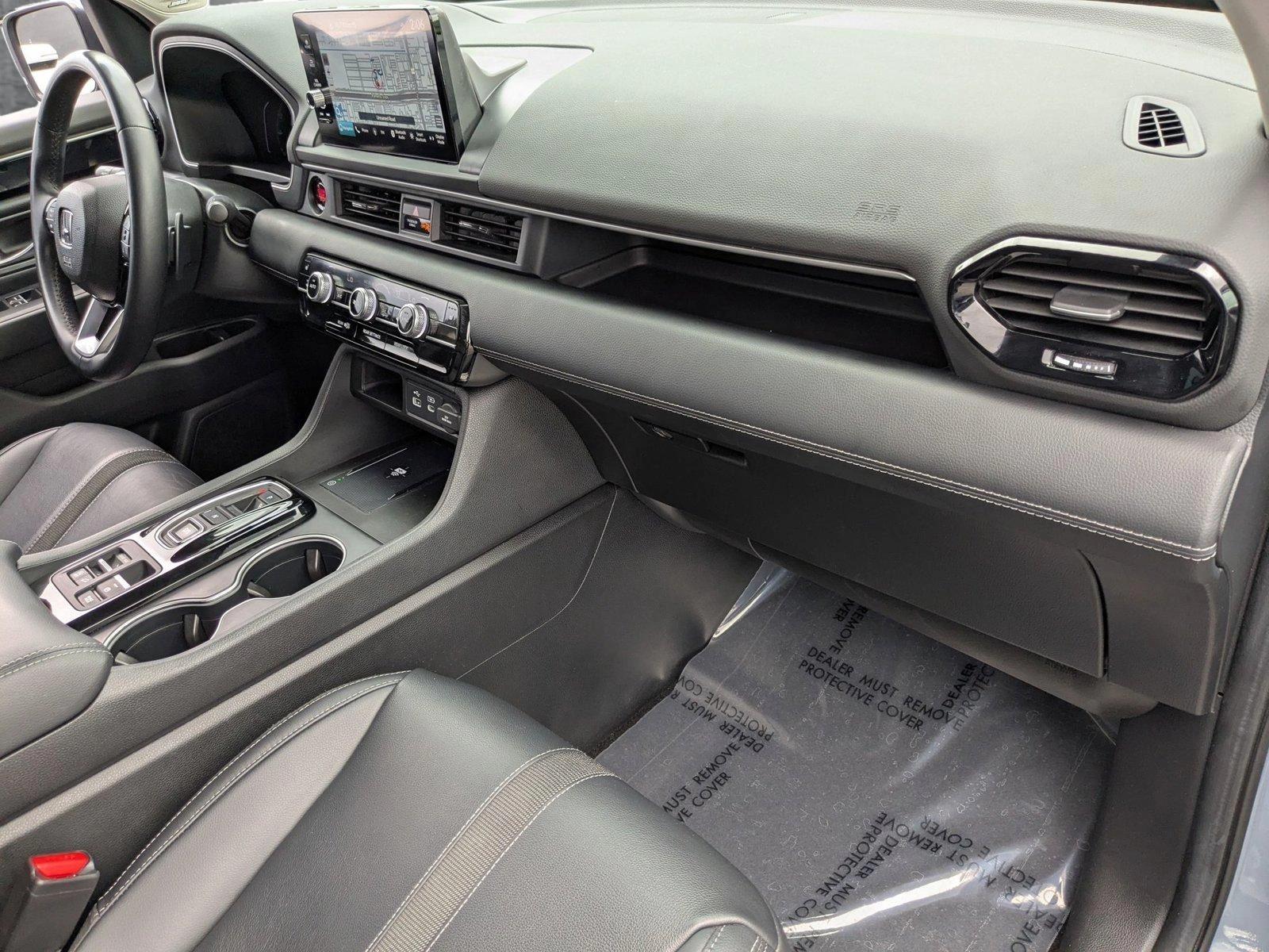 2023 Honda Pilot Vehicle Photo in Miami, FL 33015