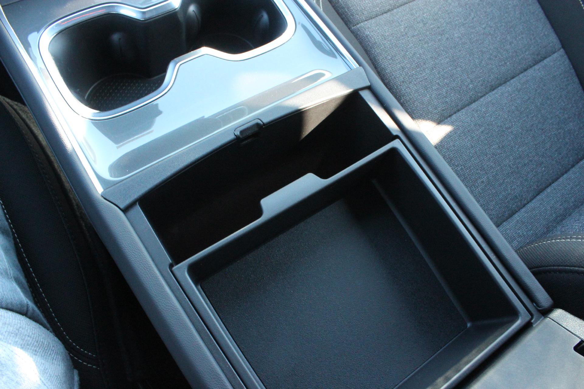 2025 GMC Acadia Vehicle Photo in AURORA, CO 80012-4011