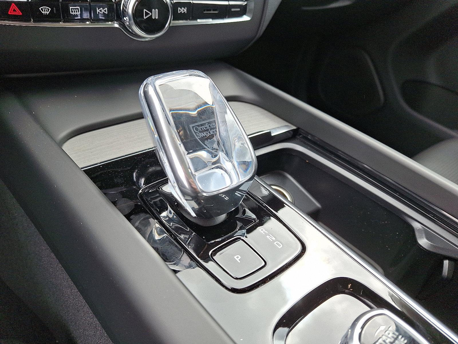 2025 Volvo XC60 Plug-In Hybrid Vehicle Photo in Trevose, PA 19053