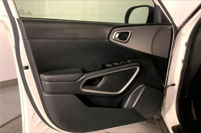 2023 Kia Soul Vehicle Photo in Lees Summit, MO 64086
