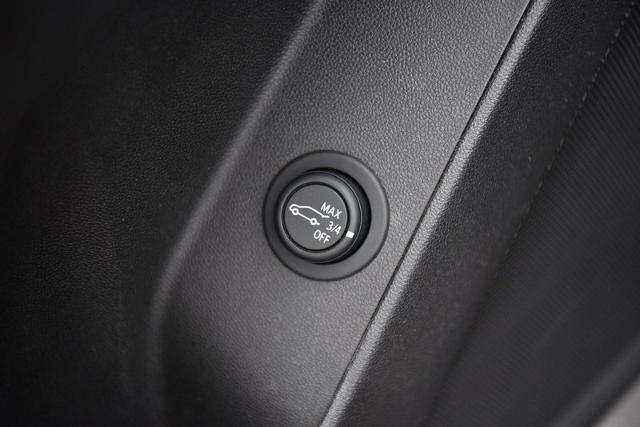2021 Chevrolet Equinox Vehicle Photo in Ballwin, MO 63011