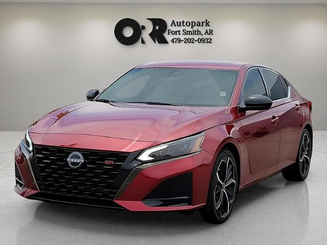 Used 2023 Nissan Altima SR with VIN 1N4BL4CV0PN303104 for sale in Fort Smith, AR