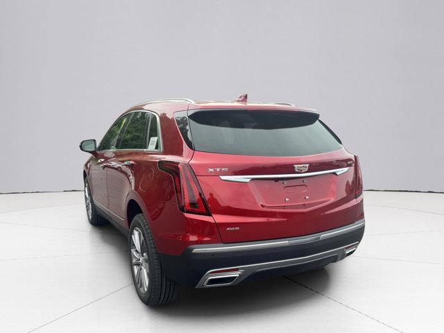 2025 Cadillac XT5 Vehicle Photo in LEOMINSTER, MA 01453-2952