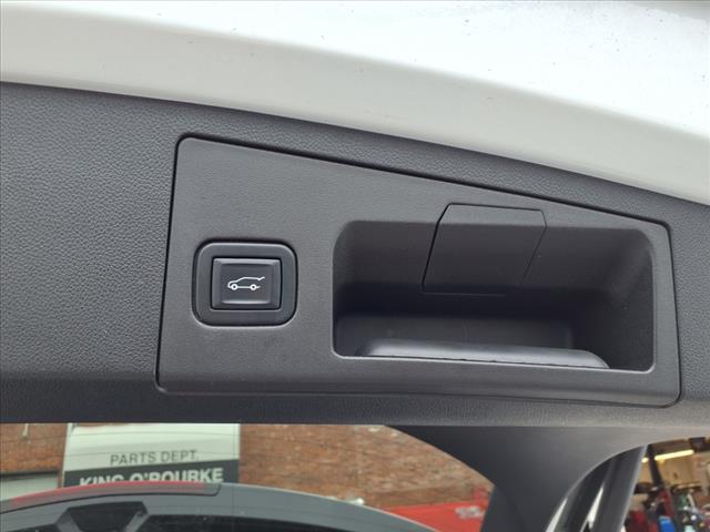 2023 Cadillac XT4 Vehicle Photo in SMITHTOWN, NY 11787-5023