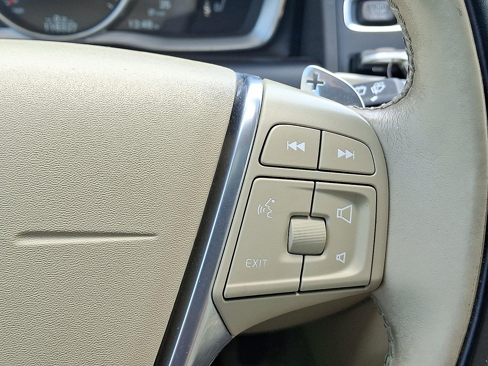 2015 Volvo XC60 Vehicle Photo in Harrisburg, PA 17111
