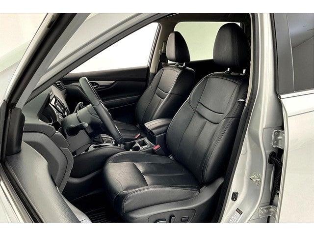 2019 Nissan Rogue Vehicle Photo in Grapevine, TX 76051