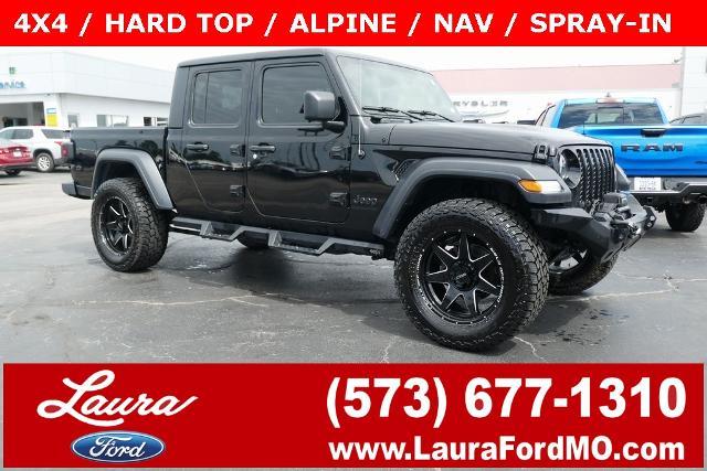 2023 Jeep Gladiator Vehicle Photo in Sullivan, MO 63080