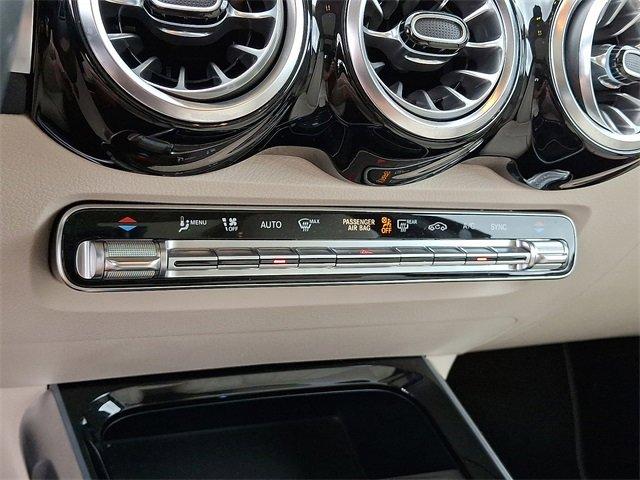 2022 Mercedes-Benz GLB Vehicle Photo in Willow Grove, PA 19090