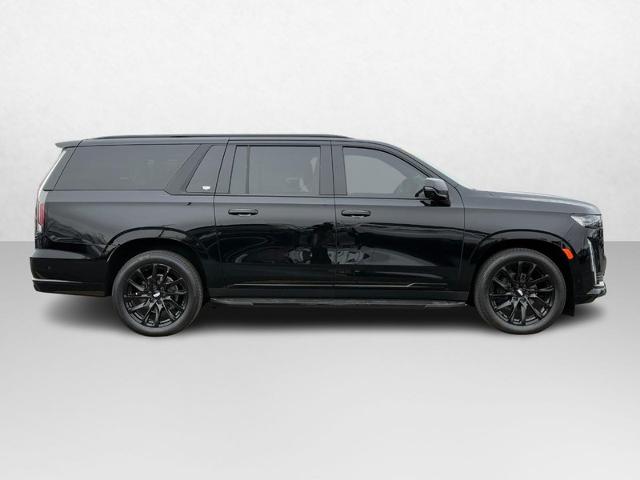 2024 Cadillac Escalade ESV Vehicle Photo in COLUMBIA, MO 65203-3903