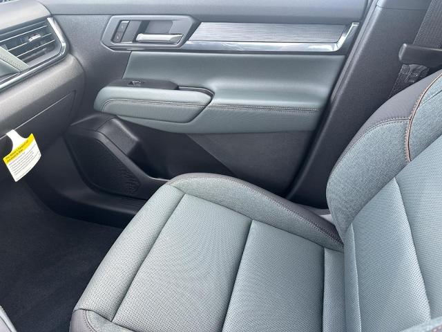 2026 GMC Terrain Vehicle Photo in COLUMBIA, MO 65203-3903