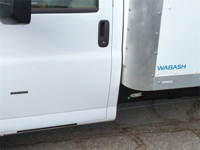 2024 GMC Savana Cutaway 3500 Vehicle Photo in PASADENA, CA 91107-3803
