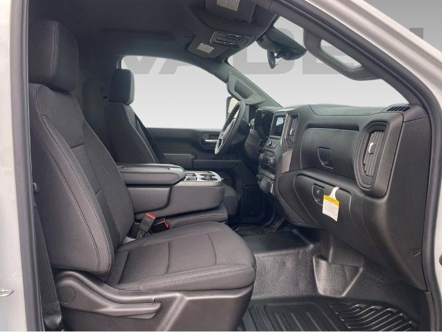 2024 Chevrolet Silverado 3500 HD Chassis Cab Vehicle Photo in SAVANNAH, GA 31406-4513