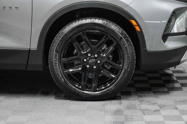 2025 Chevrolet Blazer Vehicle Photo in EVERETT, WA 98203-5662