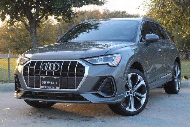 2020 Audi Q3 Vehicle Photo in HOUSTON, TX 77090