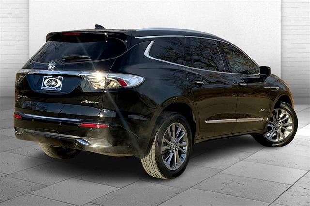 2023 Buick Enclave Vehicle Photo in KANSAS CITY, MO 64114-4545