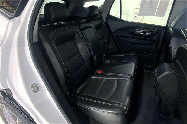 2023 GMC Terrain Vehicle Photo in TOPEKA, KS 66609-0000