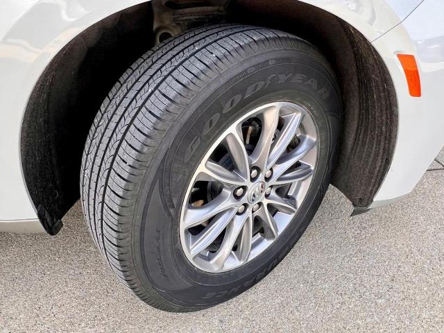 2023 Buick Enclave Vehicle Photo in EFFINGHAM, IL 62401-2832