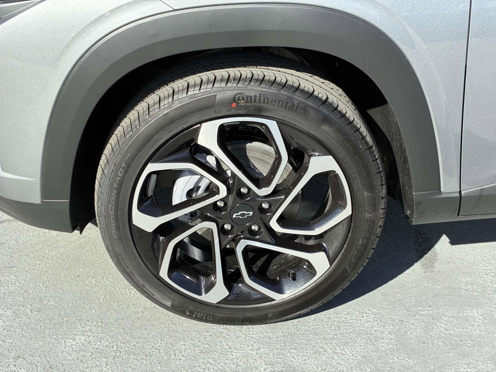 2025 Chevrolet Trax Vehicle Photo in LOS ANGELES, CA 90007-3794