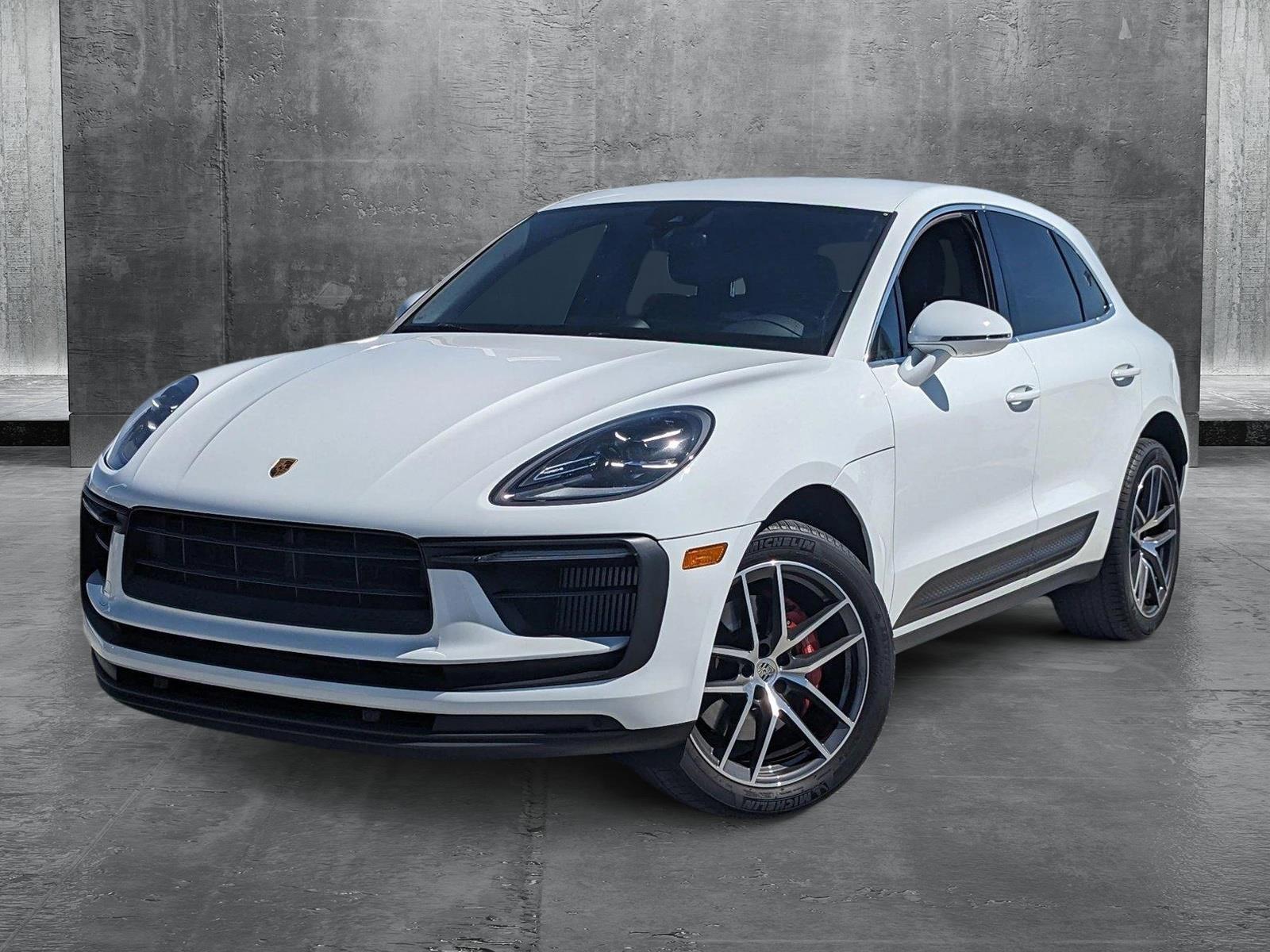 2022 Porsche Macan Vehicle Photo in MIAMI, FL 33172-3015