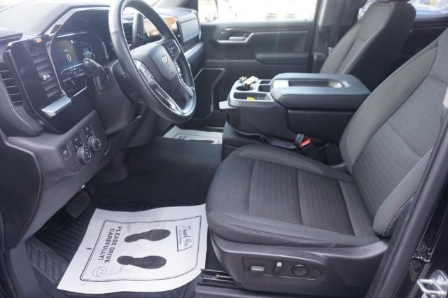 2023 Chevrolet Silverado 1500 Vehicle Photo in FAIRMONT, WV 26554-2318