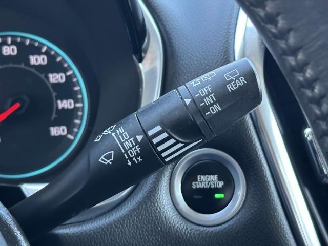 2021 Chevrolet Traverse Vehicle Photo in SAINT JAMES, NY 11780-3219