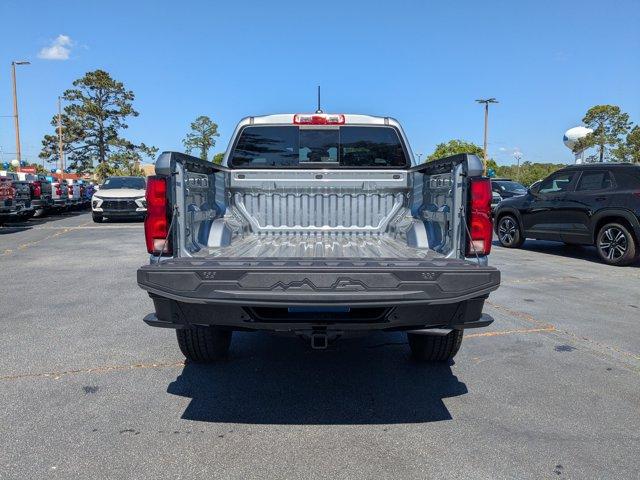 2025 Chevrolet Colorado Vehicle Photo in BRUNSWICK, GA 31525-1881