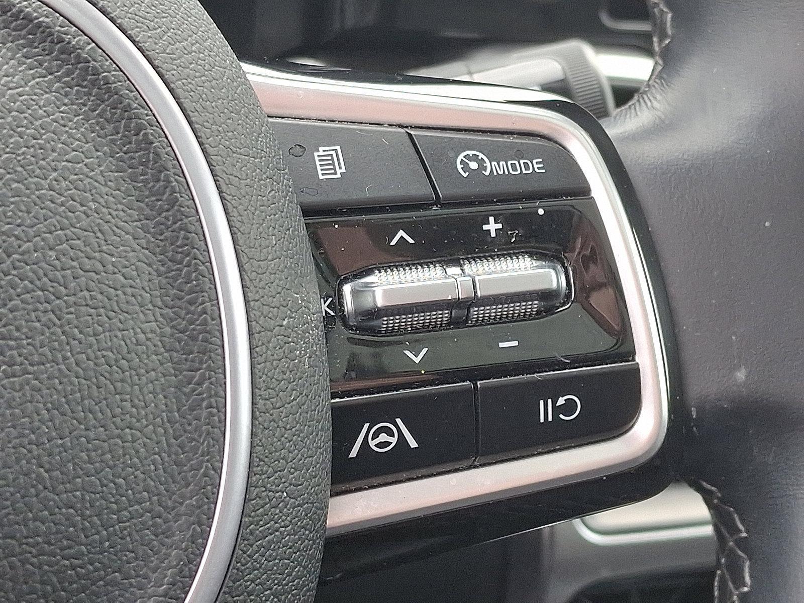 2023 Kia Sorento Vehicle Photo in Trevose, PA 19053