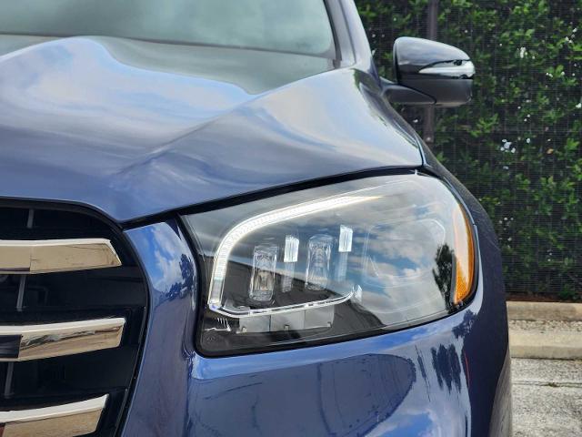 2025 Mercedes-Benz GLS Vehicle Photo in HOUSTON, TX 77079