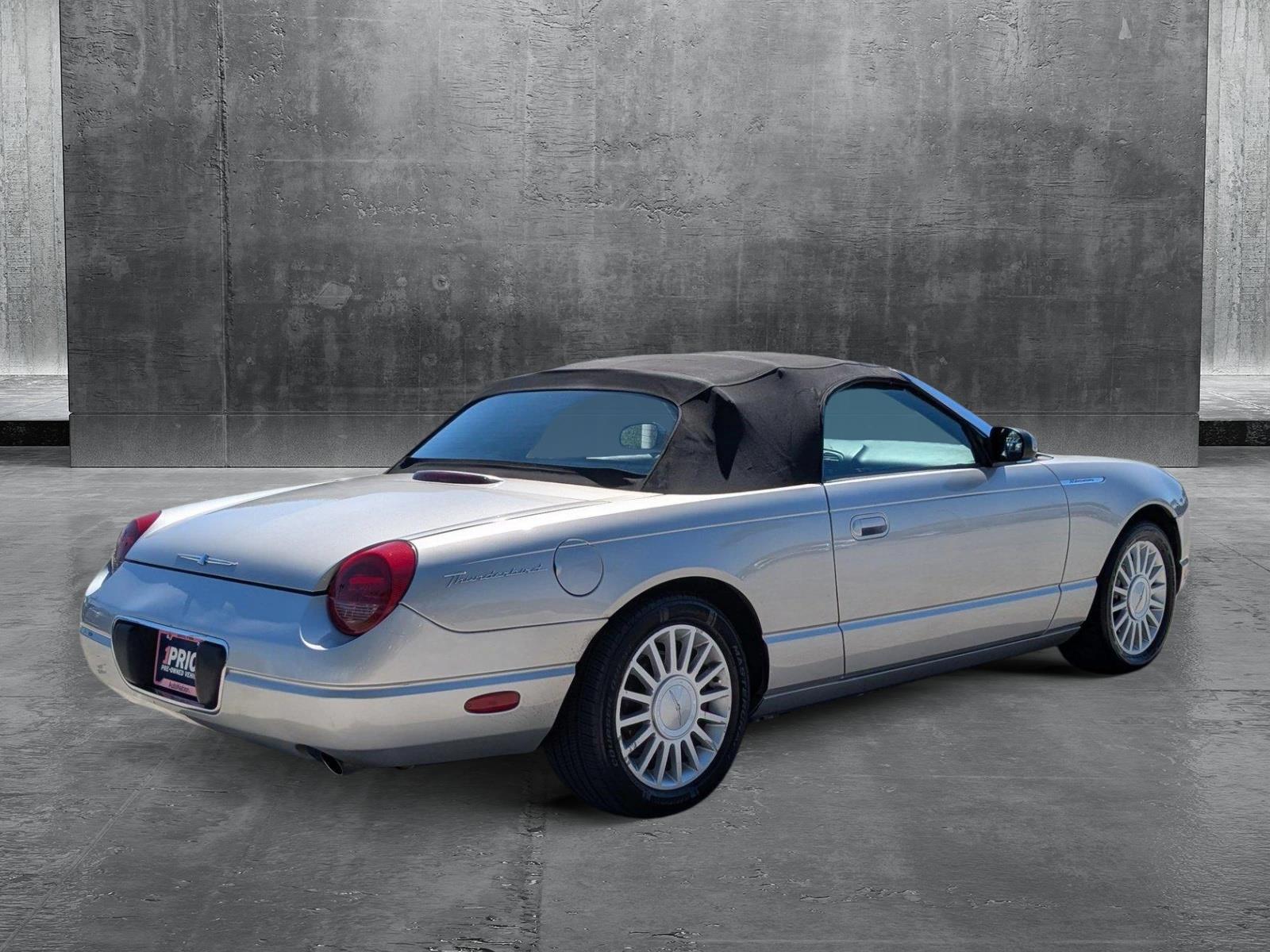 2005 Ford Thunderbird Vehicle Photo in PEMBROKE PINES, FL 33024-6534