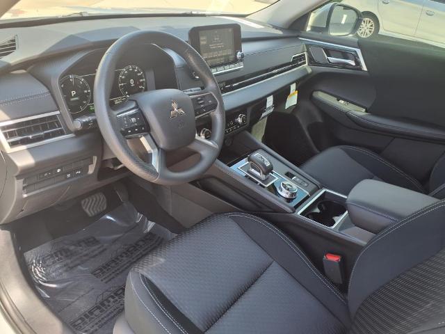 2025 Mitsubishi Outlander Plug-In Hybrid Vehicle Photo in Tampa, FL 33612